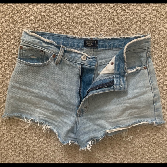 High Waisted Light Wash Cutoffs - Picture 2 of 4